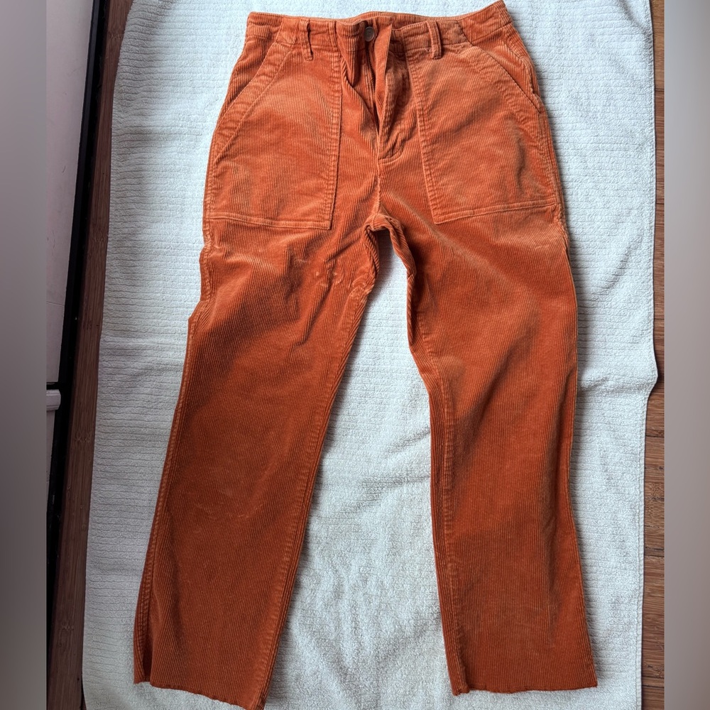 Women’s Backcountry Orange Wide-Wale Cord, Utility Style. Size 6. EUC